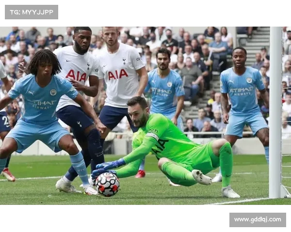 小卢卡斯在巴黎替补位置中的作用与对球队整体战术体系的深度影响